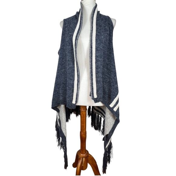 Paper Crane Sleeveless Navy and Cream Cozy Open Waterfall Fringe Cardigan Size S - Picture 2 of 9